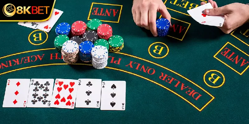 Hướng dẫn chơi poker cho tân thủ